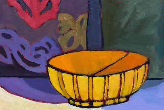 this is a minimalist still life. There are dramatic contrasts in light. Vibrant warm golds and subtle oranges are set against a dark background. A subtle abstract patterning rests in the back. This is a luminous, modern still life. A bowl is the main subject. The painting is high contrast, playful and offers a new way to experience it.